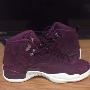 Bordeaux/ Saul-metallic silver Jordan retro 12